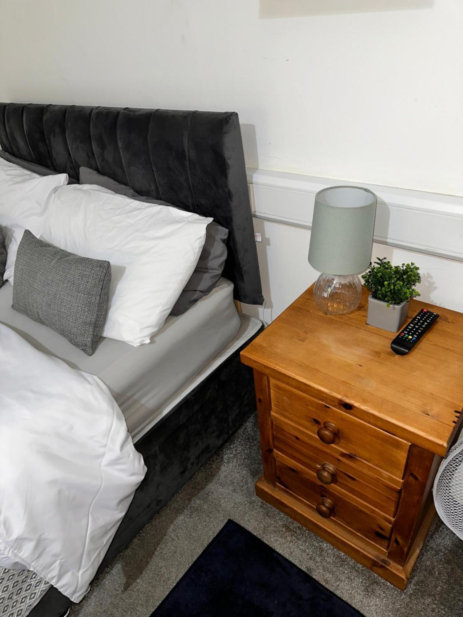 Lincoln City Centre Rooms P&S Экстерьер фото