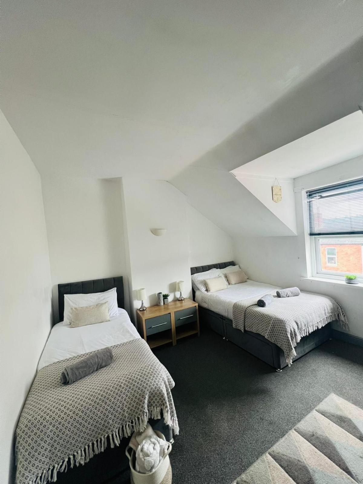 Lincoln City Centre Rooms P&S Экстерьер фото