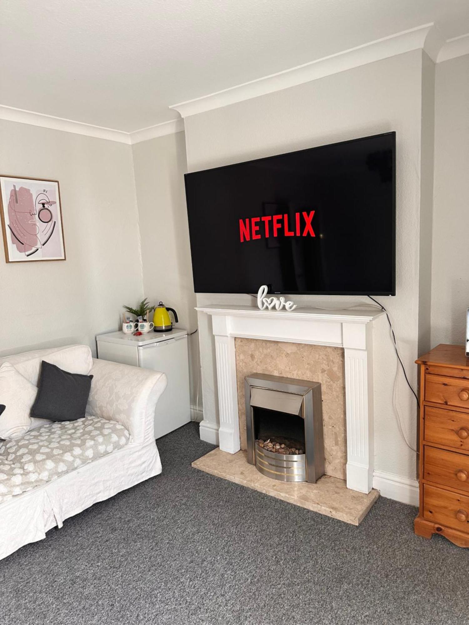 Lincoln City Centre Rooms P&S Экстерьер фото